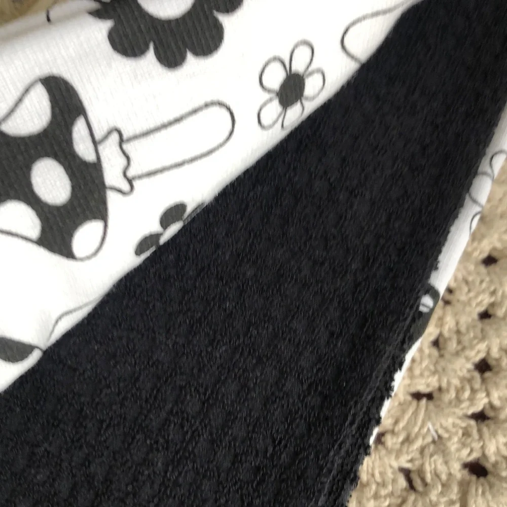 Black and White Mushroom Print Kitchen Towels